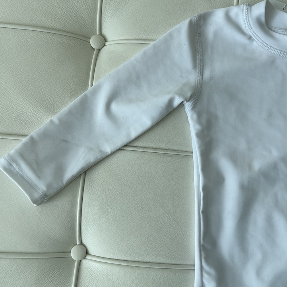 Rugged Butts Rashguards 12-18mos - Picture 6 of 12